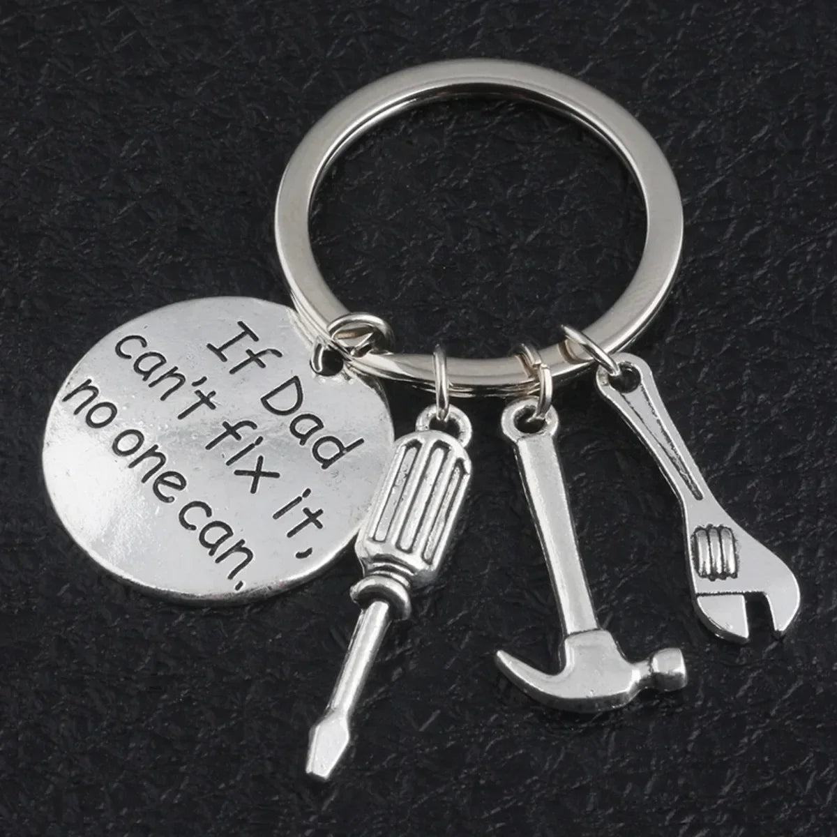 Handgereedschap thema sleutelhanger 'Als papa het niet kan repareren, kan niemand' hanger Vaderdagcadeau voor mannen sieraden