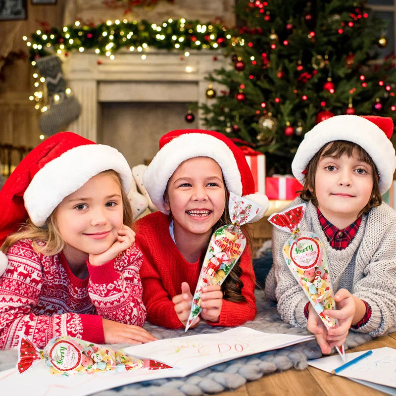 100 stks Kerst Transparant Pakket Cellofaan Kegel Snoep Zakken Popcorn Zoete Zak Vrolijk Kerstfeest Decor 2025 Nieuwjaar Navidad