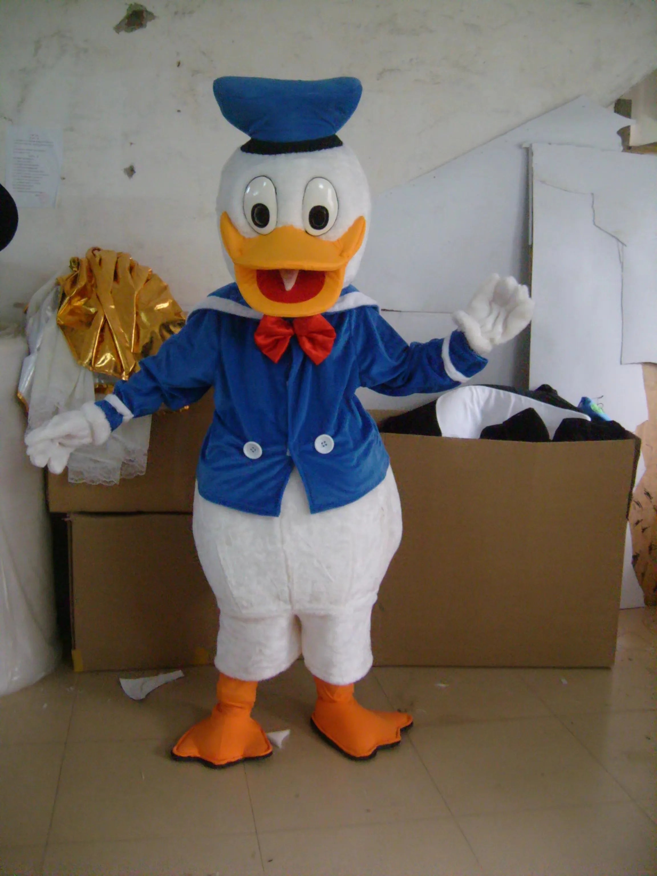 2026 Hoge kwaliteit roze Lilo & Stitch stripfiguur mascottekostuum Disney reclame fancy dress dier carnaval